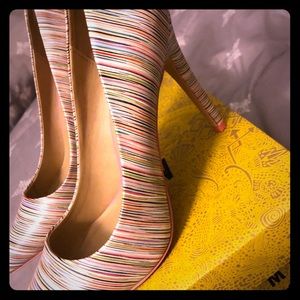 Multi-colored? No problem.